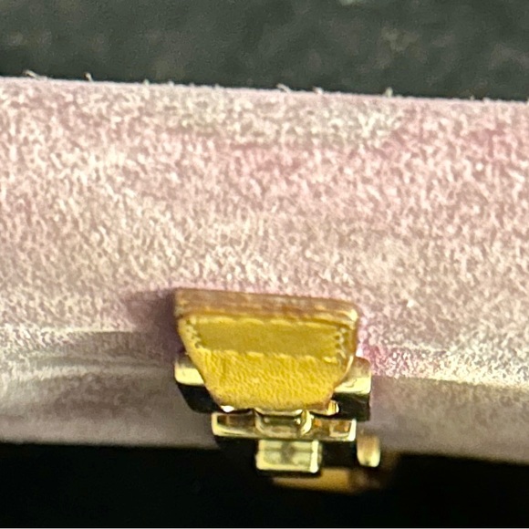 🔥SALE!!!Vintage Gucci "Jackie" Leather and Suede
Portmonee wallet - Picture 3 of 16